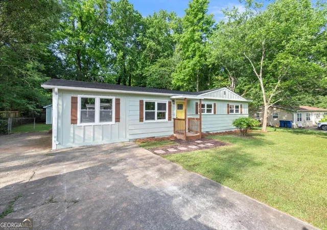 3rd image of 780 Gettysburg Trl Ne, Kennesaw, GA 30144 | MLS# 10823970