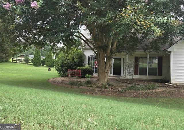 1st image of 9 Dogwood Rdg, Hampton, GA 30228 | MLS# 10813713