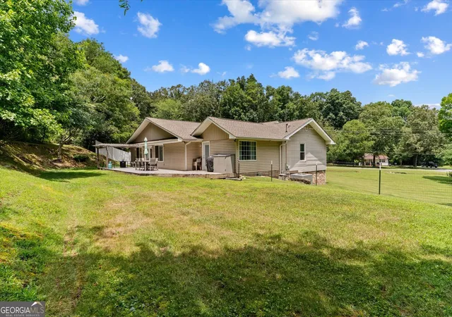 2nd image of 323 Sw Lower Dug Gap Rd, Dalton, GA 30720 | MLS# 10818102