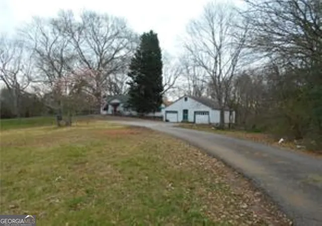 2nd image of 3561 Ernest W Barrett Pkwy, Marietta, GA 30064 | MLS# 10438340