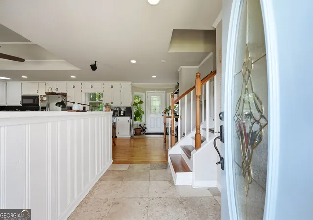 2nd image of 2725 Spring Dr, Cumming, GA 30041 | MLS# 10785318