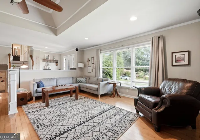 3rd image of 2725 Spring Dr, Cumming, GA 30041 | MLS# 10785318