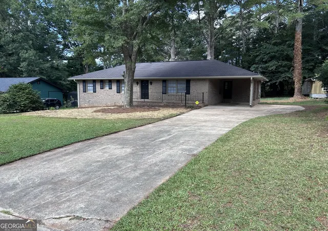 1st image of 109 Forestwood Dr, Griffin, GA 30223 | MLS# 10827812