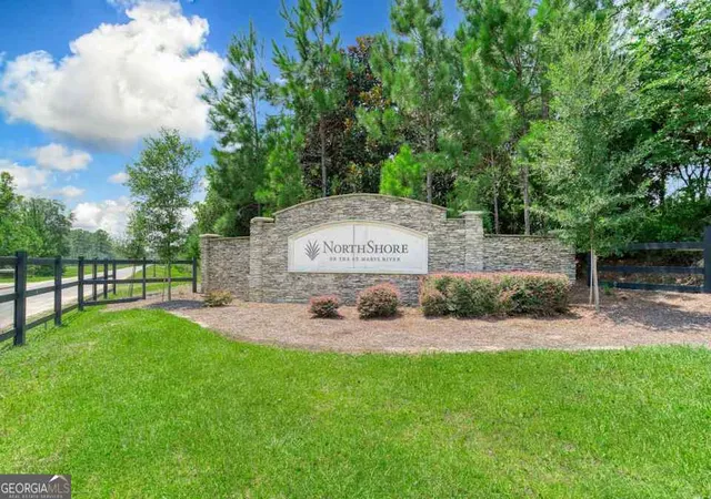 Photo 4 of Single family home for sale at 400 Shoreline Dr, Kingsland, GA 31548 | MLS# 10817752 | Listing updated on 2026-10-02