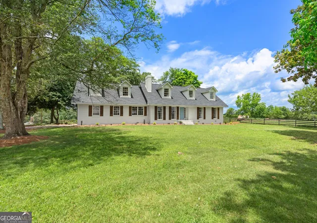 Homes for sale in Roopville, GA | 3710 Veal Street, Roopville, GA 30170 | MLS# 10792136