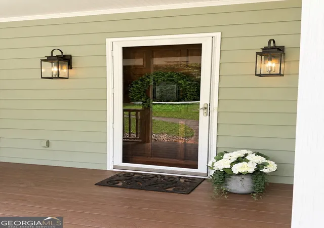 Photo 2 of Sale Pending at 205 Kingswood Dr, Fayetteville, GA 30215 | MLS# 10819239 | Listing updated on 2026-09-16