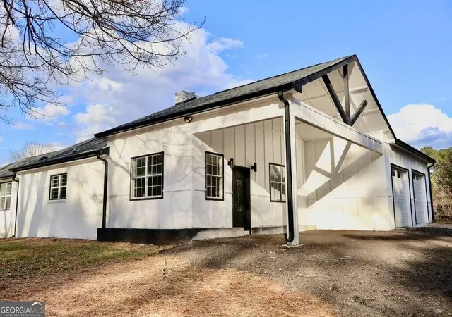 Photo 1 of Single family home for sale at 171 Brimer Rd, Newnan, GA 30263 | MLS# 10880200 | Listing updated on 2026-10-28