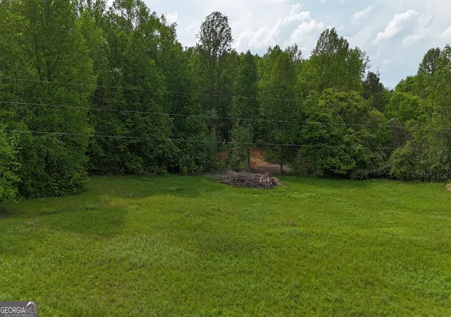 2nd image of 556 Amys Creek Rd, Clarkesville, GA 30523 | MLS# 10662663