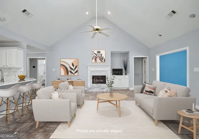 Photo 4 of Single family home for sale at 255 Fairway Ct, Newnan, GA 30265 | MLS# 10761203 | Listing updated on 2026-10-06