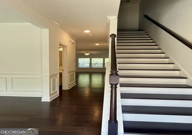 Photo 4 of Townhouse for sale at 222 Ismal Dr Sw, South Fulton, GA 30331 | MLS# 10823920 | Listing updated on 2026-10-08