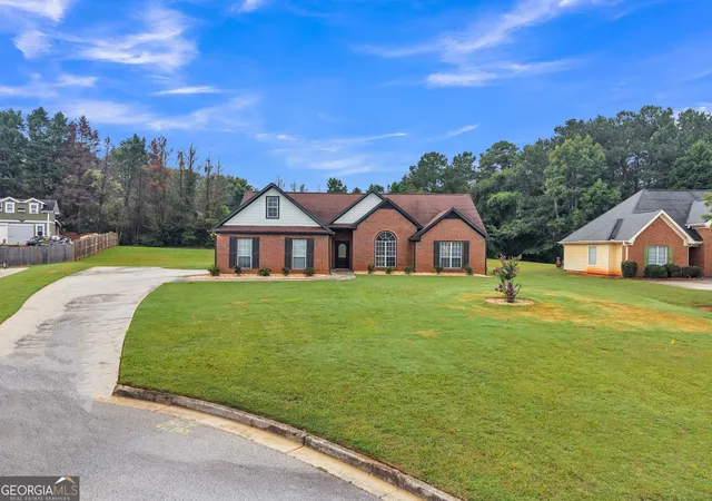 Photo 2 of Sale Pending at 1808 Francon Ct Sw, Conyers, GA 30094 | MLS# 10835484 | Listing updated on 2026-09-25