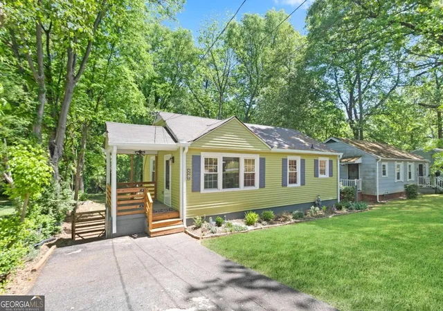 2nd image of 2274 Carey Dr Se, Atlanta, GA 30315 | MLS# 10736144