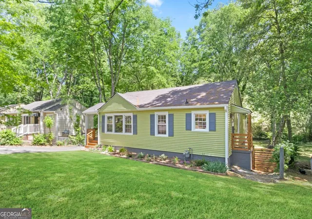 3rd image of 2274 Carey Dr Se, Atlanta, GA 30315 | MLS# 10736144