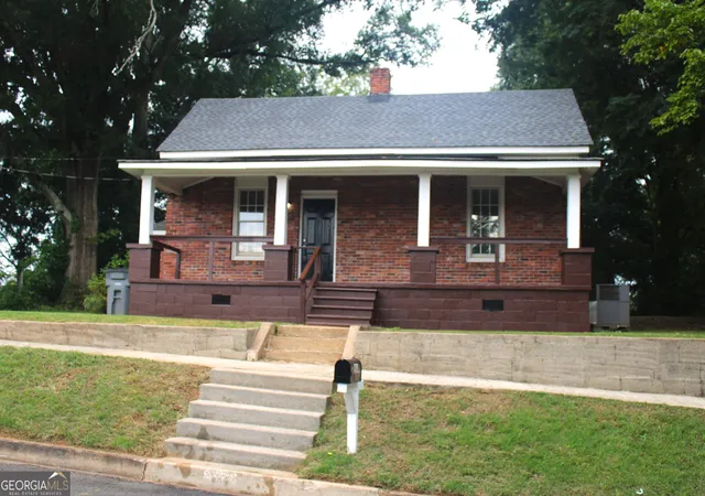 1st image of 906 Callaway Ave, Lagrange, GA 30240 | MLS# 10820472