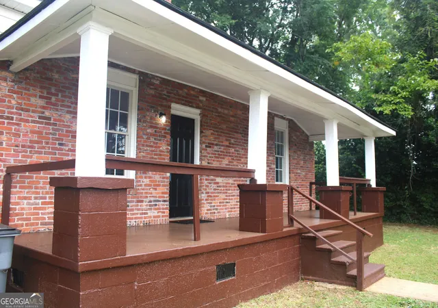 2nd image of 906 Callaway Ave, Lagrange, GA 30240 | MLS# 10820472