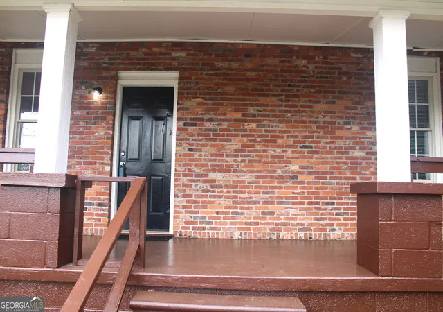 Photo 4 of Single family home for sale at 906 Callaway Ave, Lagrange, GA 30240 | MLS# 10820472 | Listing updated on 2026-08-20