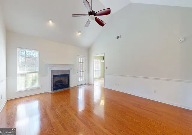 Photo 3 of Single family home for sale at 1128 Bartlett Dr, Statesboro, GA 30461 | MLS# 10822209 | Listing updated on 2026-09-19