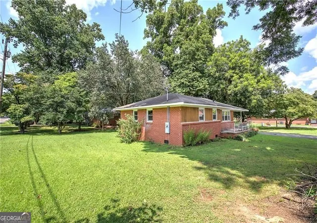 2nd image of 7 West Dr, Cartersville, GA 30120 | MLS# 10821268