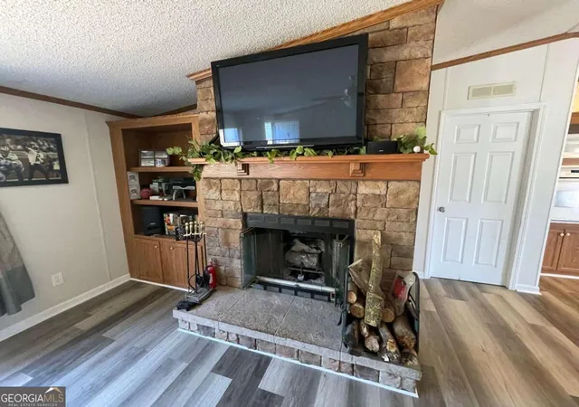 Photo 3 of Sale Pending at 190 Old Mount Hebron Rd, Hartwell, GA 30643 | MLS# 10740127 | Listing updated on 2026-09-18
