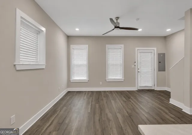 3rd image of 697 Fayetteville Rd Se, Atlanta, GA 30316 | MLS# 10818533