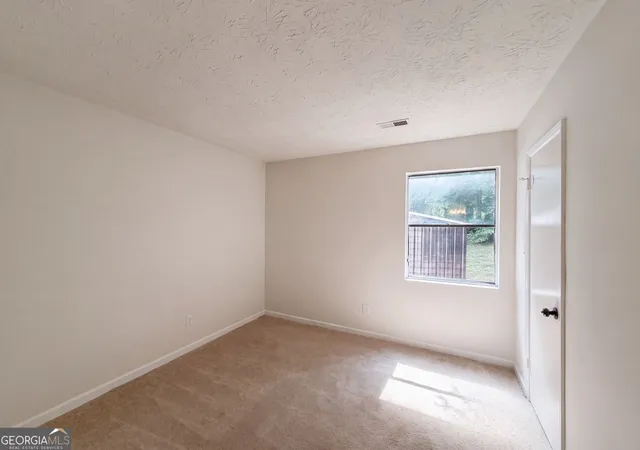 Photo 3 of Single family home for sale at 3808 Shane Ct, Ellenwood, GA 30294 | MLS# 10809438 | Listing updated on 2026-09-29