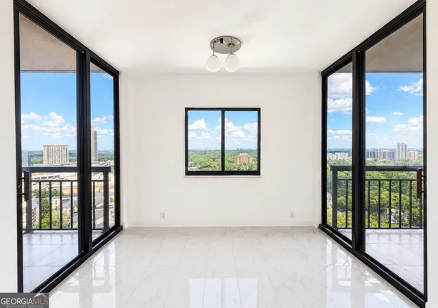 Photo 3 of Condo for sale at 3481 Lakeside Dr NE #APT P201, Atlanta, GA 30326 | MLS# 10812580 | Listing updated on 2026-09-10