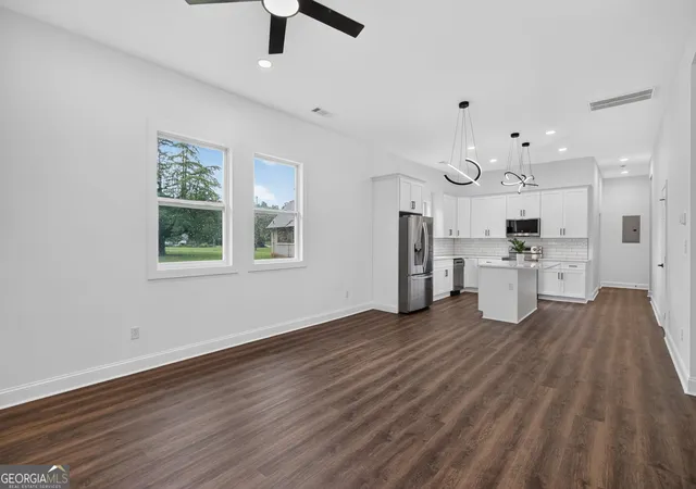 Photo 3 of Single family home for sale at 100 Marshall Ave, Hogansville, GA 30230 | MLS# 10820690 | Listing updated on 2026-09-12