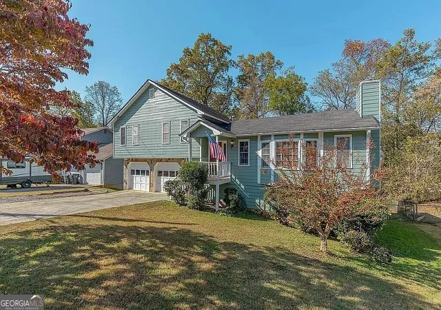 1st image of 1065 Brown Duck Trl, Lawrenceville, GA 30043 | MLS# 10827237