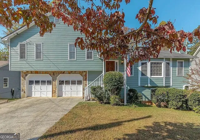 2nd image of 1065 Brown Duck Trl, Lawrenceville, GA 30043 | MLS# 10827237