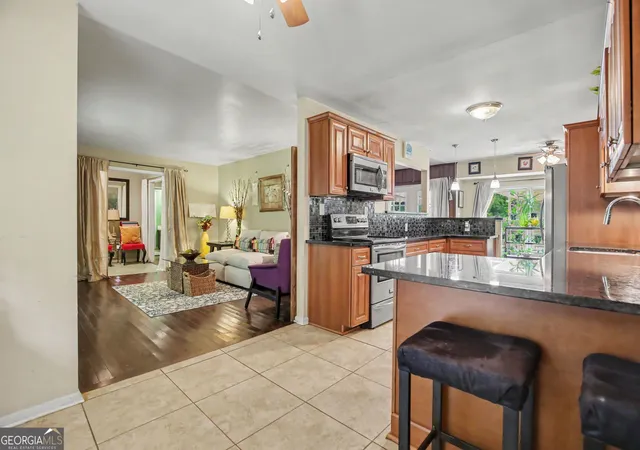 5th image of 779 Pinehurst Dr, Fairburn, GA 30213 | MLS# 10809975