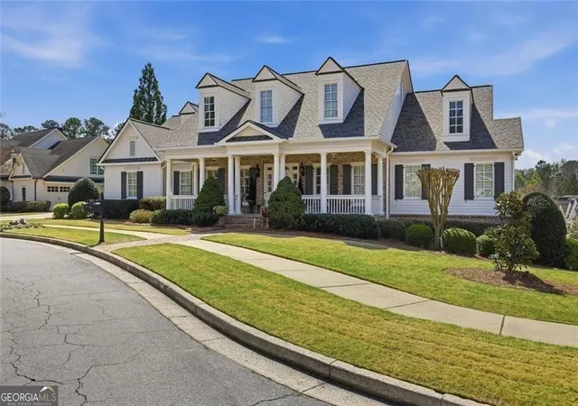 Photo 1 of Sale Pending at 807 Village Greene Nw, Marietta, GA 30064 | MLS# 10788314 | Listing updated on 2026-09-11