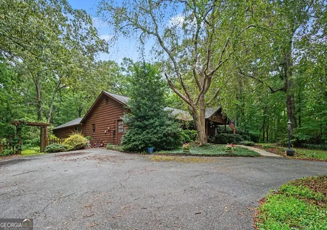 Photo 3 of Single family home for sale at 25 Woodall Rd Se, White, GA 30184 | MLS# 10824599 | Listing updated on 2026-09-17