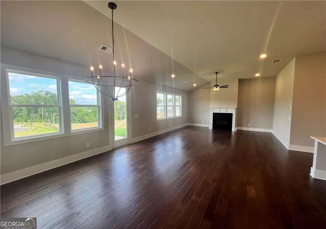 Photo 4 of Single family home for sale at 309 Willow Cvs, Canton, GA 30114 | MLS# 10835286 | Listing updated on 2026-09-11