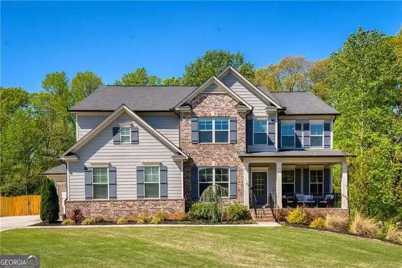 Photo 1 of Single family home for sale at 8455 Post Oak Ln, Gainesville, GA 30506 | MLS# 10869167 | Listing updated on 2026-10-22