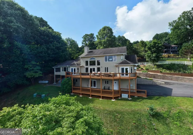 Photo 3 of Single family home for sale at 880 Locust Trl, Hiawassee, GA 30546 | MLS# 10784935 | Listing updated on 2026-07-13