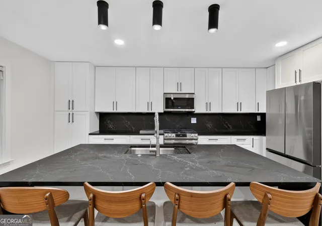 3rd image of 1445 Monroe Dr Ne #F2, Atlanta, GA 30324 | MLS# 10816166