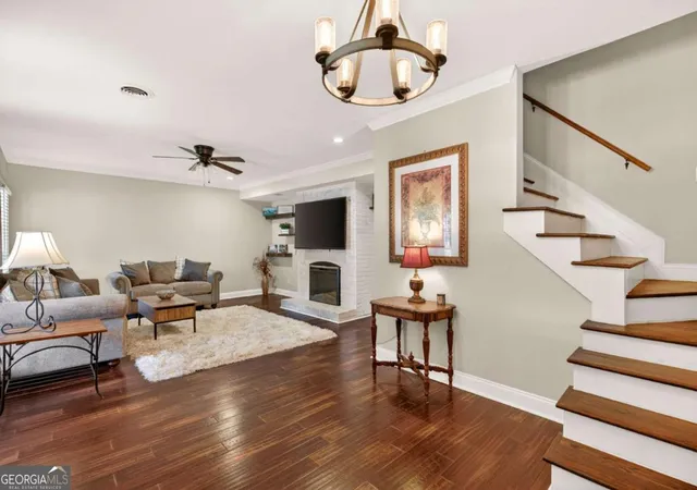 Photo 2 of Sale Pending at 505 Wyncourtney Dr, Sandy Springs, GA 30328 | MLS# 10782623 | Listing updated on 2026-09-09