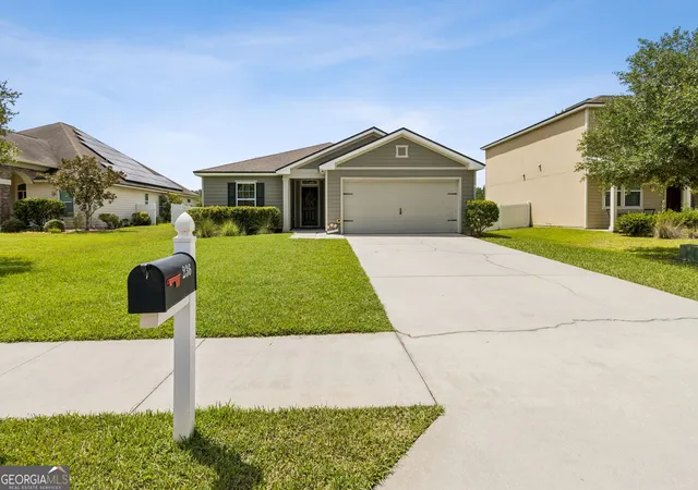 2nd image of 236 Waters Edge Dr, Kingsland, GA 31548 | MLS# 10812002