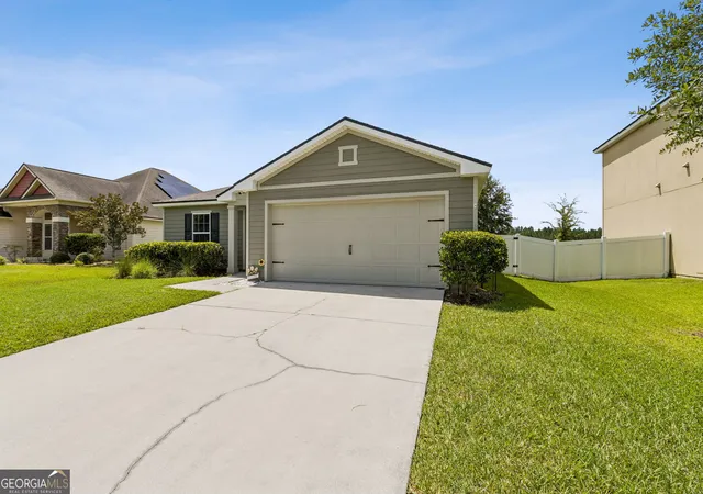 image of 236 Waters Edge Dr, Kingsland, GA 31548 | MLS# 10812002