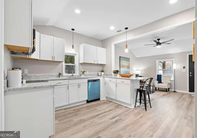 5th image of 118 Perry St, Monroe, GA 30655 | MLS# 10816156