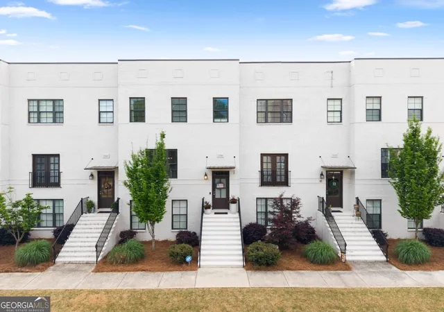 Photo 2 of Sale Pending at 3206 Ridge Towne Pl, Duluth, GA 30096 | MLS# 10827970 | Listing updated on 2026-09-15