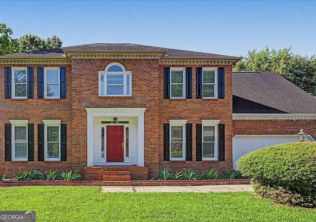 Photo 3 of Single family home for sale at 2007 Sheffield Pl, Dalton, GA 30720 | MLS# 10829314 | Listing updated on 2026-09-19