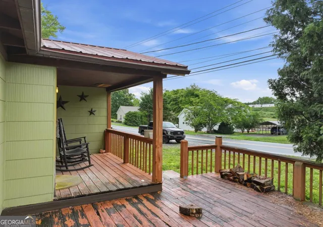 4th image of 231 Ada St, Blue Ridge, GA 30513 | MLS# 10825101