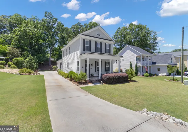 3rd image of 99 Middle St, Senoia, GA 30276 | MLS# 10778683