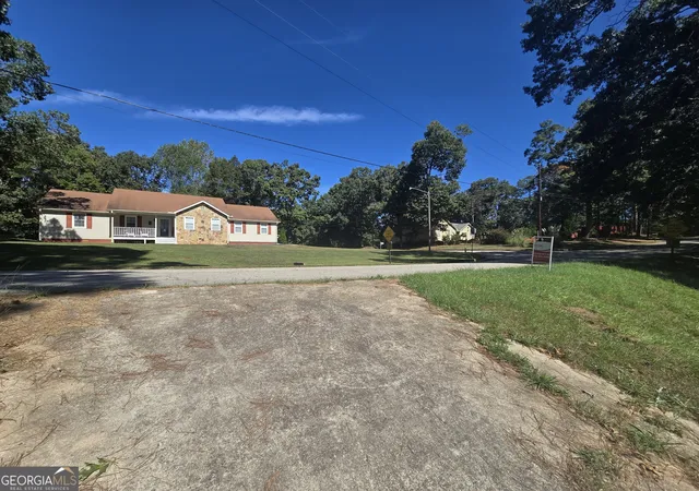2nd image of 158 Oakland Blvd, Stockbridge, GA 30281 | MLS# 10619082