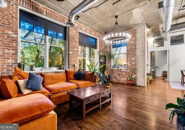 1st image of 3235 Roswell Rd Ne #609, Atlanta, GA 30305 | MLS# 10782899