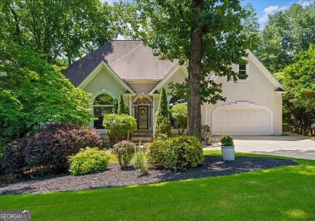 2nd image of 2172 Major Loring Wy Sw, Marietta, GA 30064 | MLS# 10802538