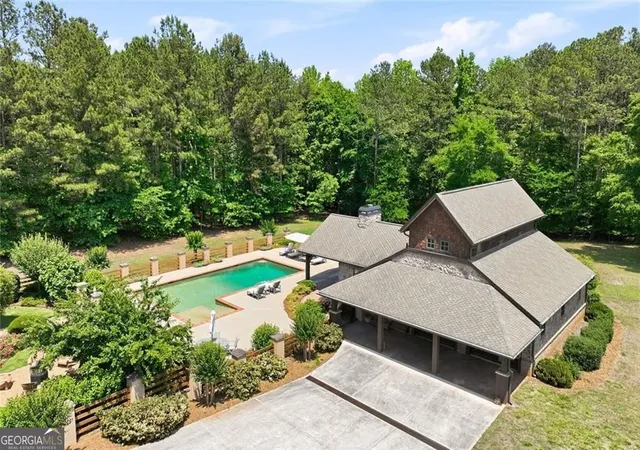 Photo 2 of Single family home for sale at 605 Carriage Ave, Jefferson, GA 30549 | MLS# 10779254 | Listing updated on 2026-09-09