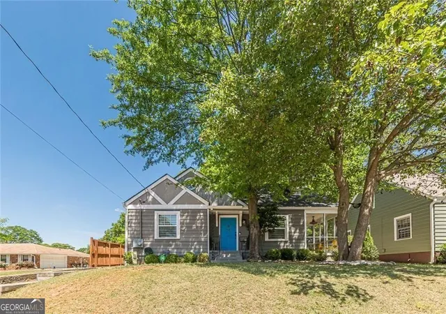 Photo 3 of Single family home for sale at 1237 Winburn Dr, Atlanta, GA 30344 | MLS# 10735659 | Listing updated on 2026-08-11