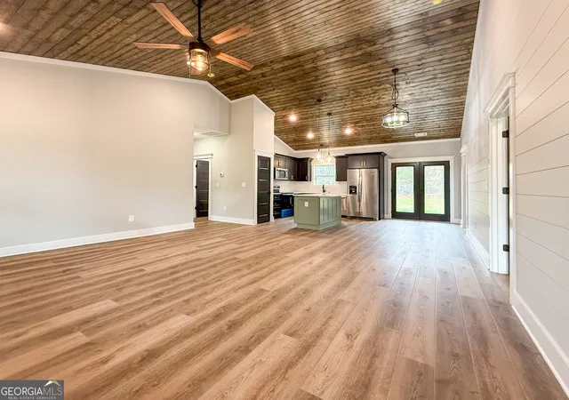 3rd image of 155 Hollywood Church Rd, Clarkesville, GA 30523 | MLS# 10824721